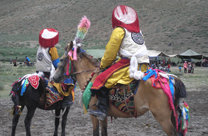 Tibet - traditional horse racing